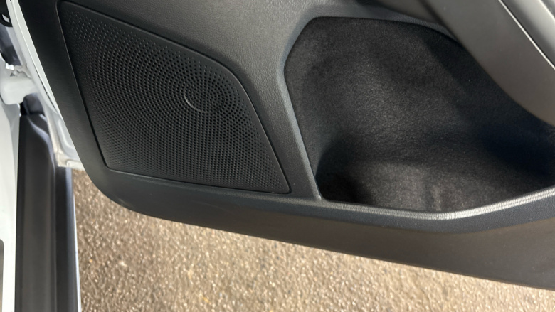 Ford Focus 1.0 EcoBoost Hybrid mHEV Active Vign 5dr Auto Petrol Hatchback